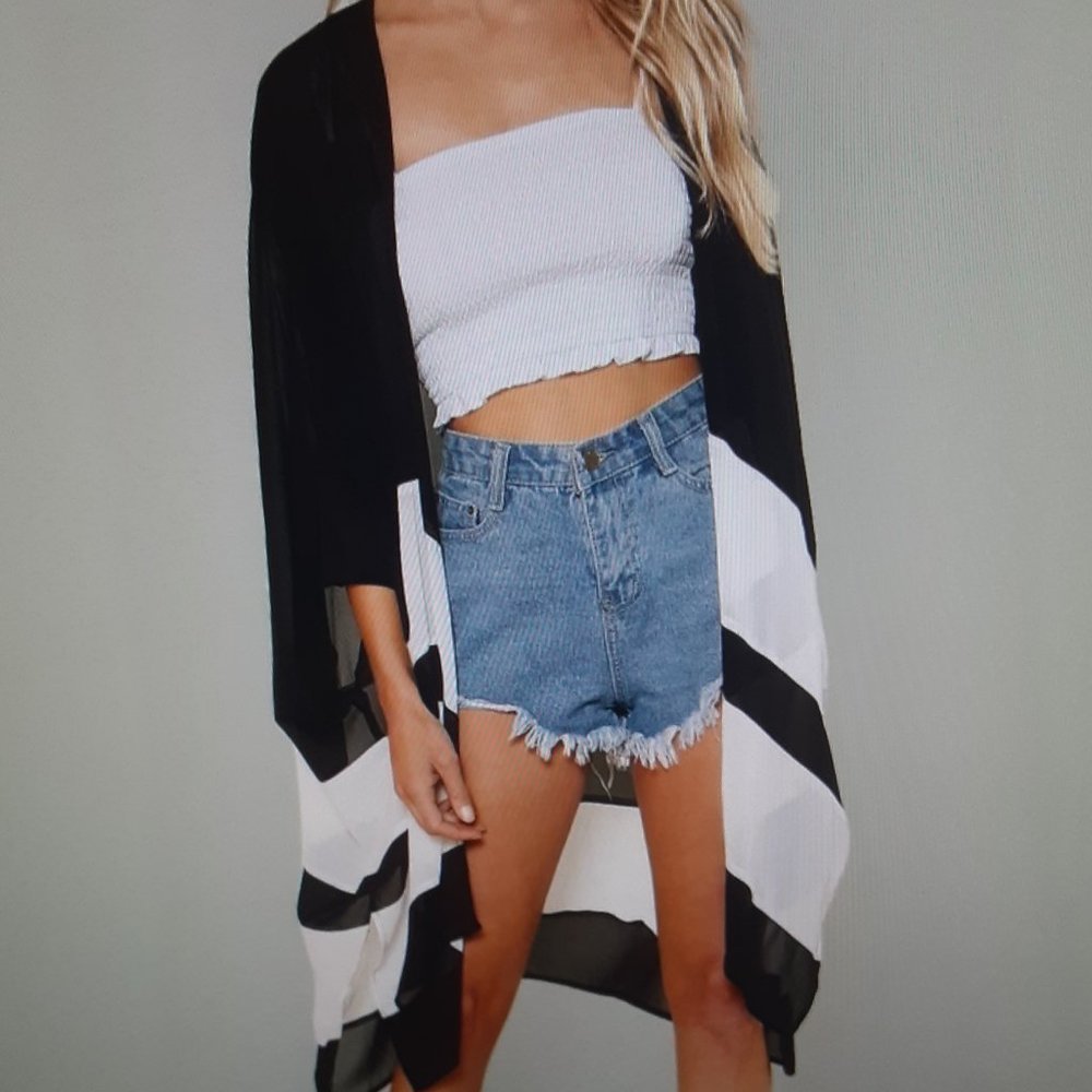 BLACK & WHITE Gorgeous Batwing LONGKimono ONE SIZE
